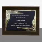 Bảng vinh danh sự cống hiến