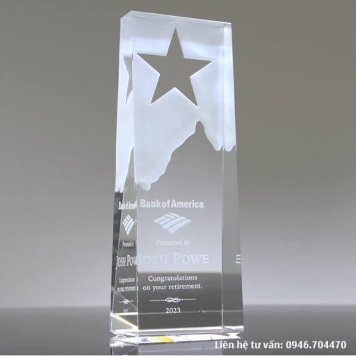 Cúp pha lê khối ngôi sao