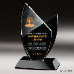 Kỷ niệm chương hai ngọn lửa
