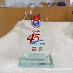 Kỷ niệm chương họp lớp