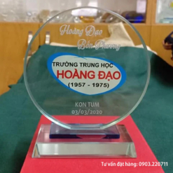 Kỷ niệm chương lưu niệm họp lớp