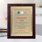 Bảng vinh danh tặng nhà tài trợ trong những hoạt động hội nghị
